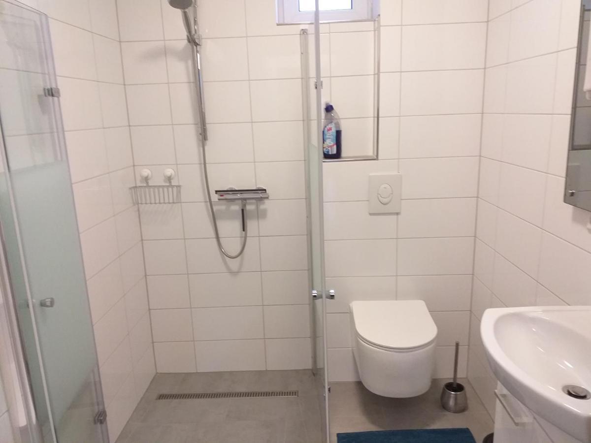 Lutzes Ferienhaus Knittelsheim Buitenkant foto